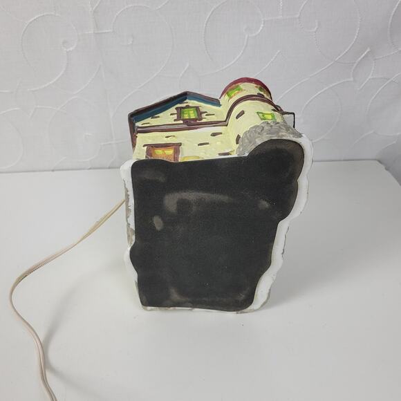 Vintage 90's Holiday Expressions Bakery Hand-Painted Porcelain Lighted House - Picture 8 of 16